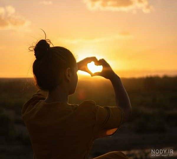 ژست عکس غروب افتاب ژست عکس غروب افتاب