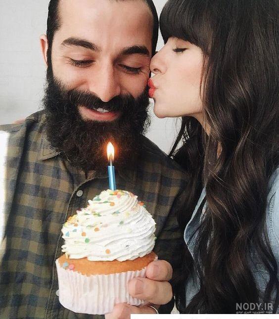 ژست عکس دونفره با گل