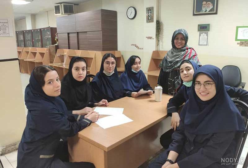 بهترین مدارس متوسطه دوره دوم دخترانه تهران (نظر اولیا و کارشناسان) - بهترین کودک بهترین مدارس متوسطه دوره دوم دخترانه تهران (نظر اولیا و کارشناسان) - بهترین کودک
