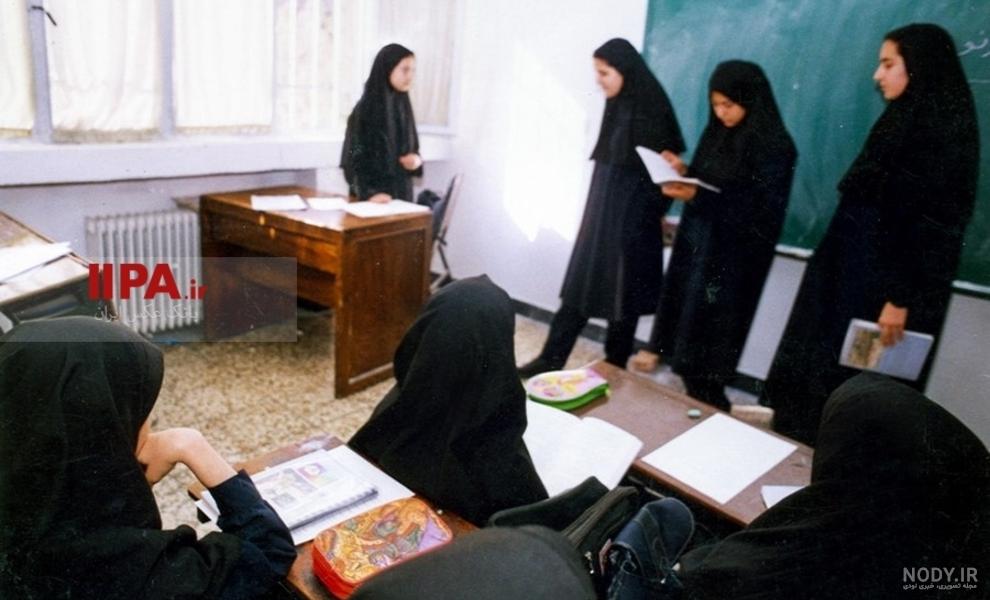 عکس: روز زن در دبیرستان دخترانه دوره دوم - مجتمع امام حسین (ع) یزد