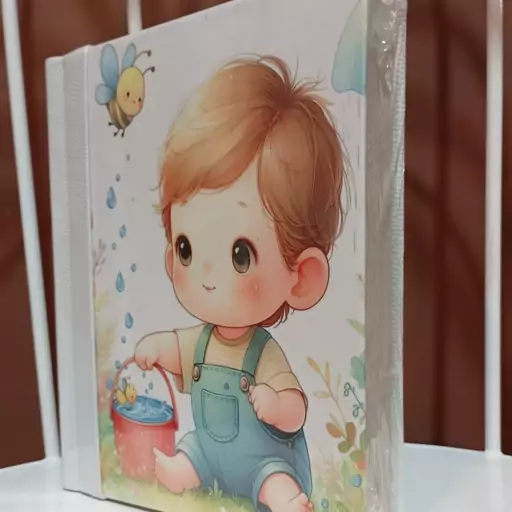 آلبوم عکس کودک ۱۶ در ۲۱