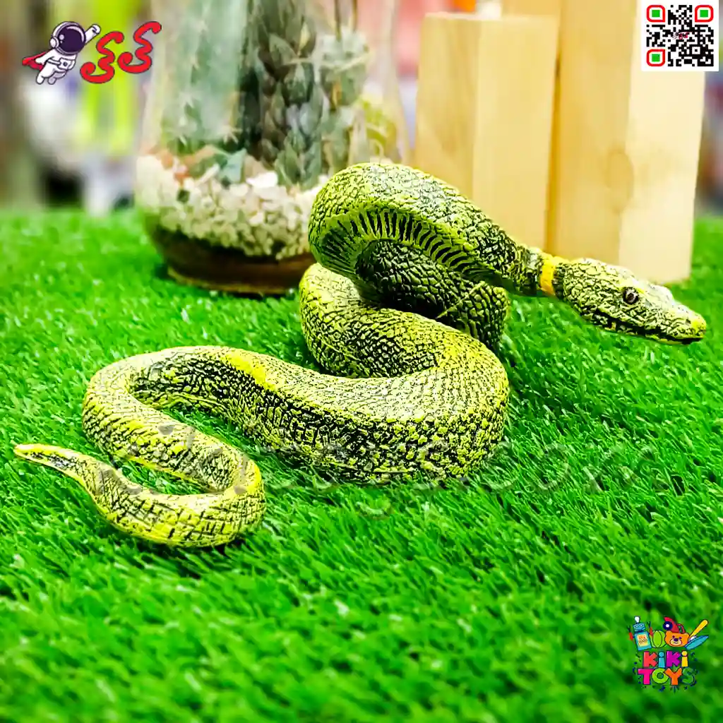 عکس یک مار خیلی بزرگ