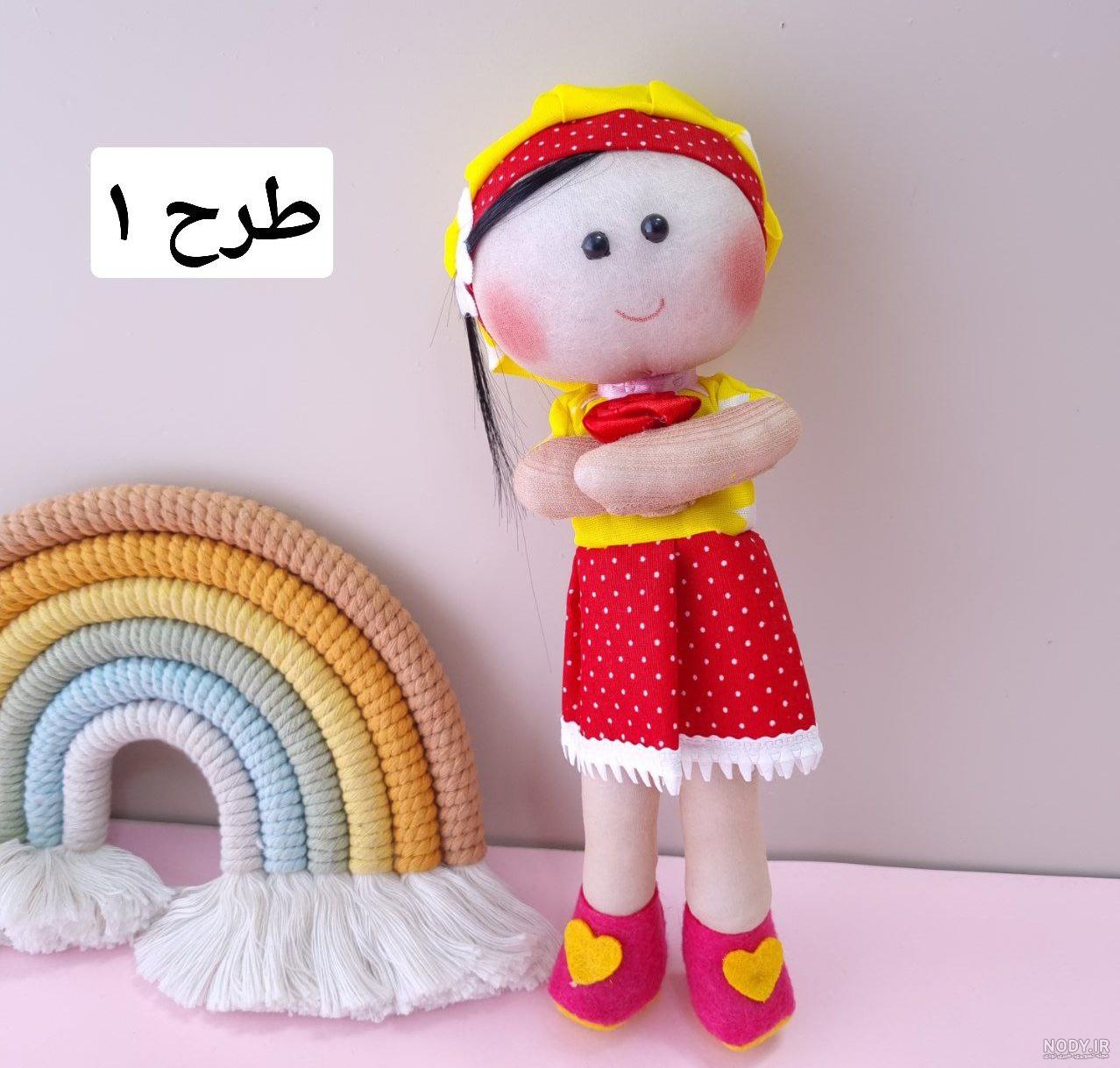 عکس دختر بچه عروسک به دست عکس دختر بچه عروسک به دست