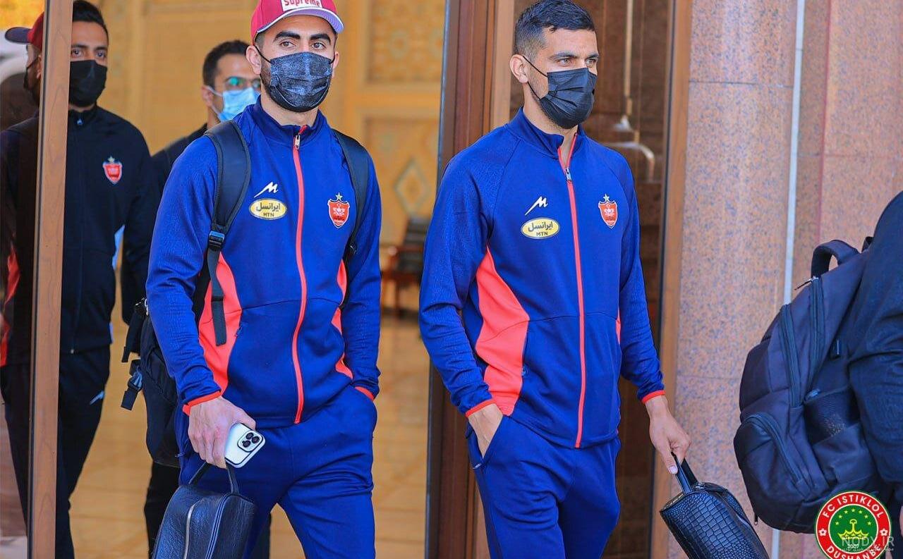 ستاره پرسپولیس با پیراهن آبی؛ داغ دل هواداران استقلال تازه شد / عکس ستاره پرسپولیس با پیراهن آبی؛ داغ دل هواداران استقلال تازه شد / عکس