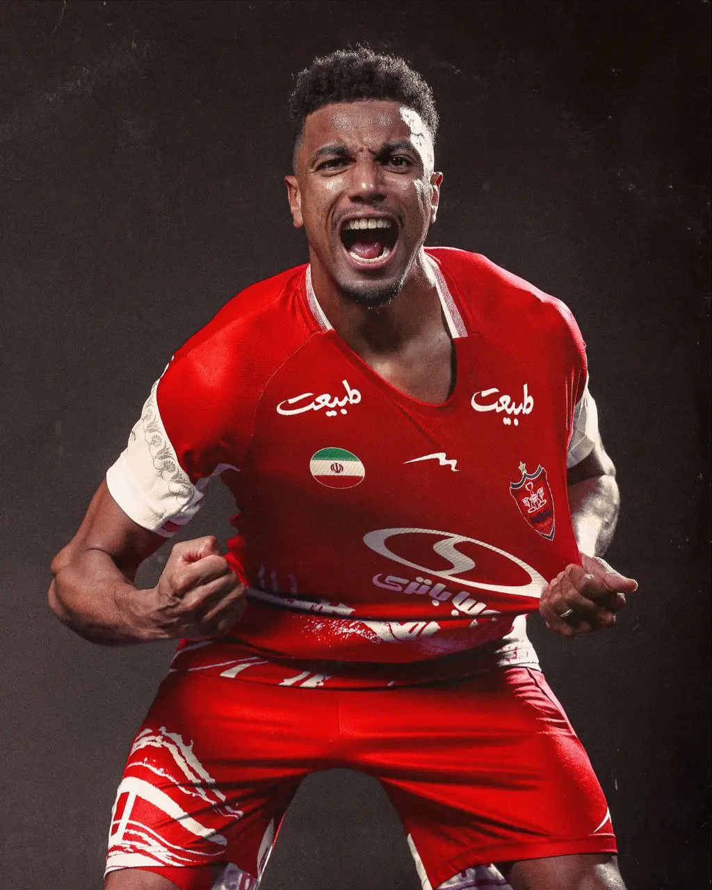 عکس لباس های جدید پرسپولیس عکس لباس های جدید پرسپولیس