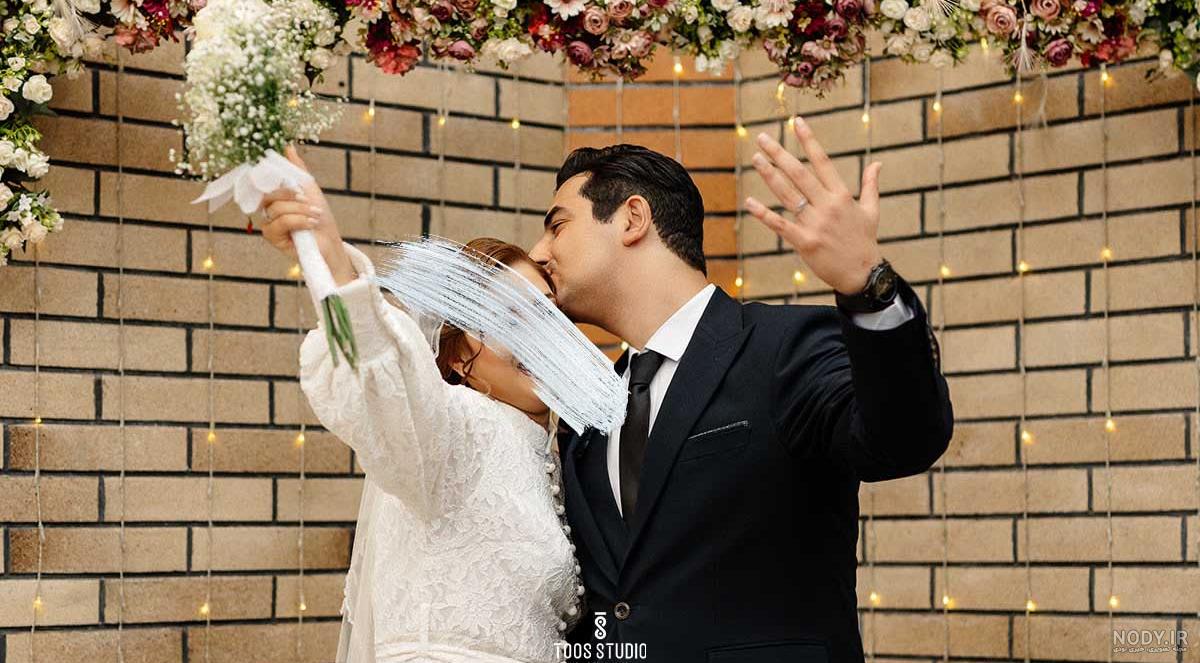 ژست عکاسی سفره عقد برای ثبت لحظه های ماندگار عاشقانه ژست عکاسی سفره عقد برای ثبت لحظه های ماندگار عاشقانه