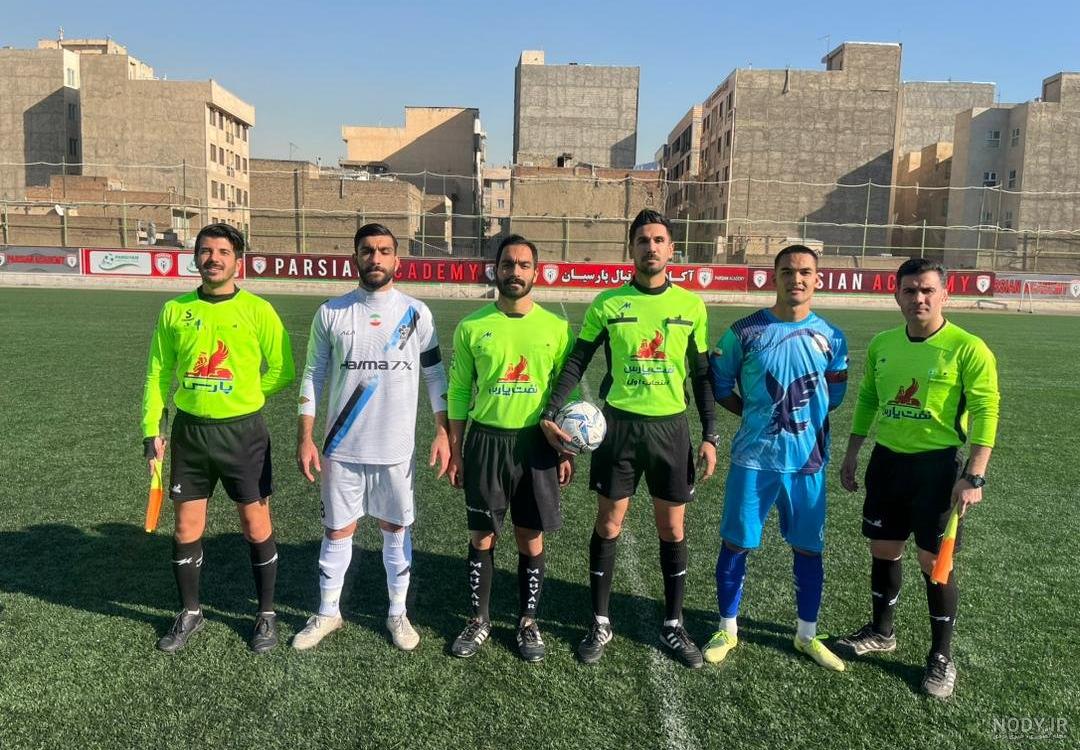 عقاب تهران