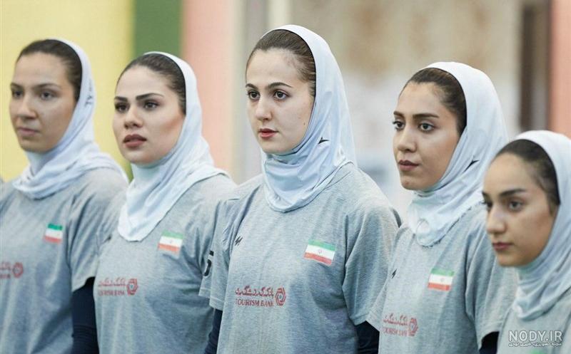 رونمایی از پوستر تیم ملی والیبال ایران در لیگ ملت‌های 2022 ...