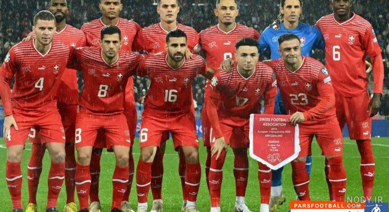 عکس| اقدام جالب بازیکنان تیم ملی والیبال لهستان برای مصاحبه با یک زن