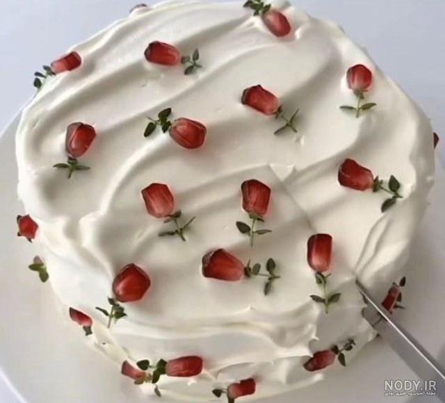 90 ایده‌ جذاب برای کیک شب یلدا | تابان