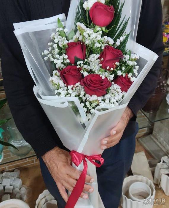 عکس دسته گل طبیعی در خانه عکس دسته گل طبیعی در خانه