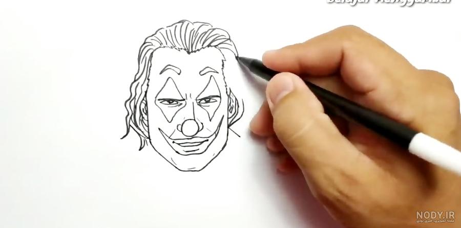 نقاشی جوکر با مداد رنگی