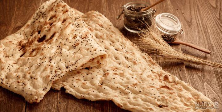 چهار گروه اصلی مواد غذایی : گروه شیر و لبنیات , گروه نان و غلات ... چهار گروه اصلی مواد غذایی : گروه شیر و لبنیات , گروه نان و غلات ...