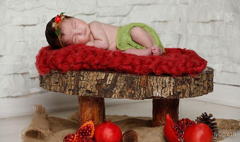 ژست عکس یلدا با انار ژست عکس یلدا با انار