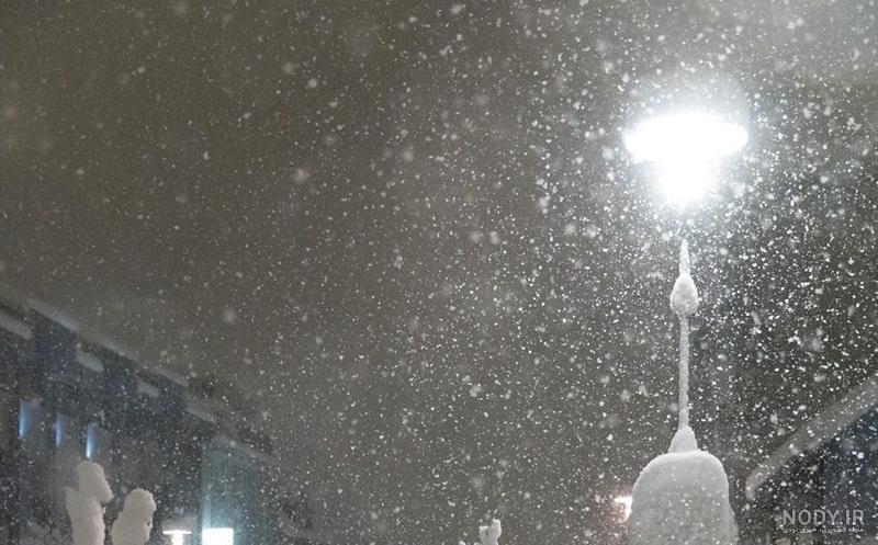 عکس خفن عکس برف در شب طبیعی