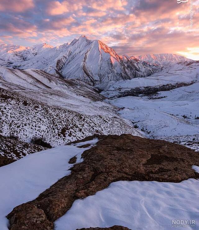 تصاویری از بارش برف در کوهستان گرین نهاوند+تصاویر تصاویری از بارش برف در کوهستان گرین نهاوند+تصاویر