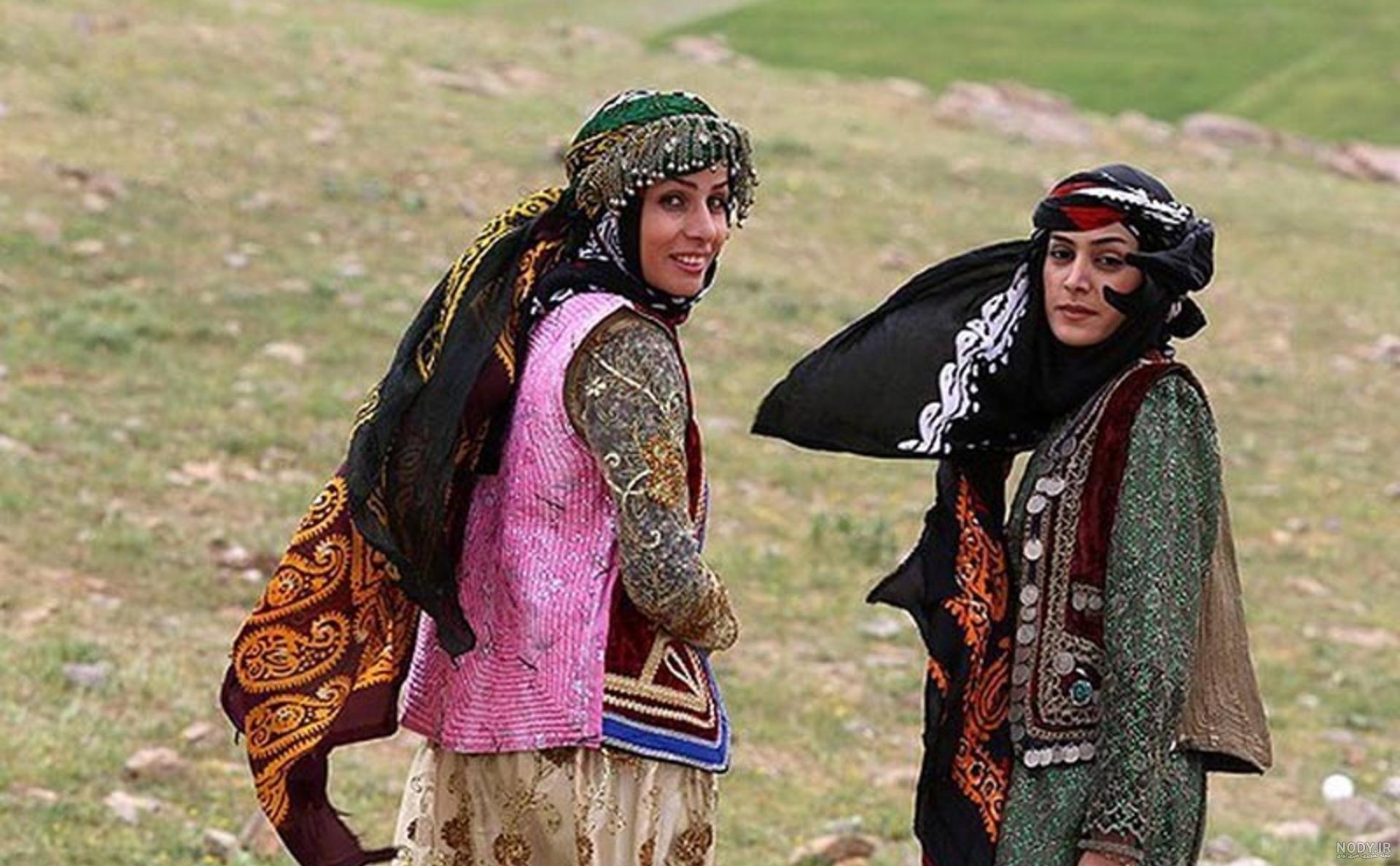 ۳۵ مدل لباس محلی لری زنانه جدید ۱۴۰۲ ؛ نمایانگری از زیبایی، تاریخ و فرهنگ - ماگرتا ۳۵ مدل لباس محلی لری زنانه جدید ۱۴۰۲ ؛ نمایانگری از زیبایی، تاریخ و فرهنگ - ماگرتا