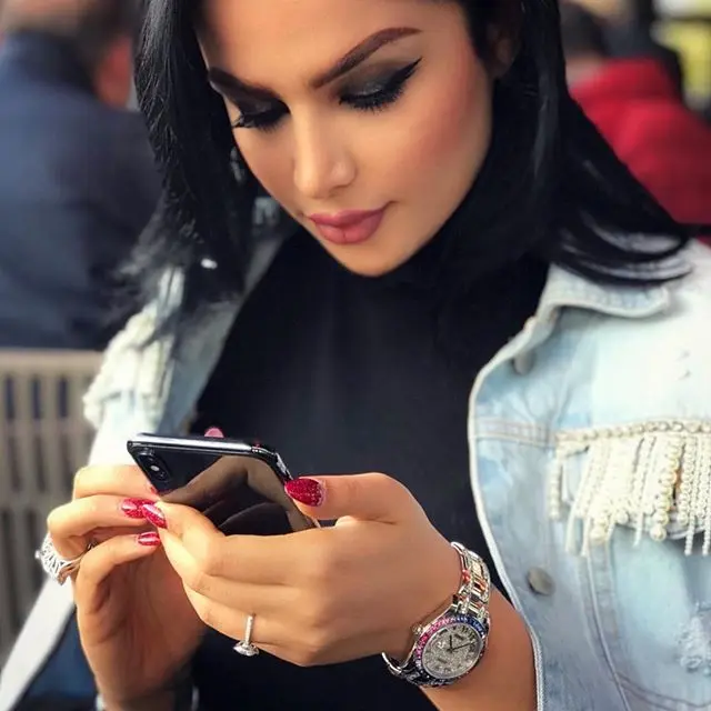 هیکل دنیا جهانبخت قبل از عمل