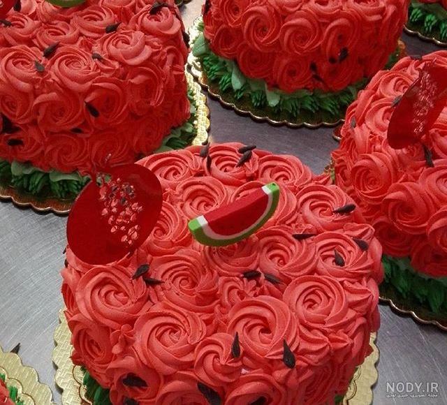90 ایده‌ جذاب برای کیک شب یلدا | تابان