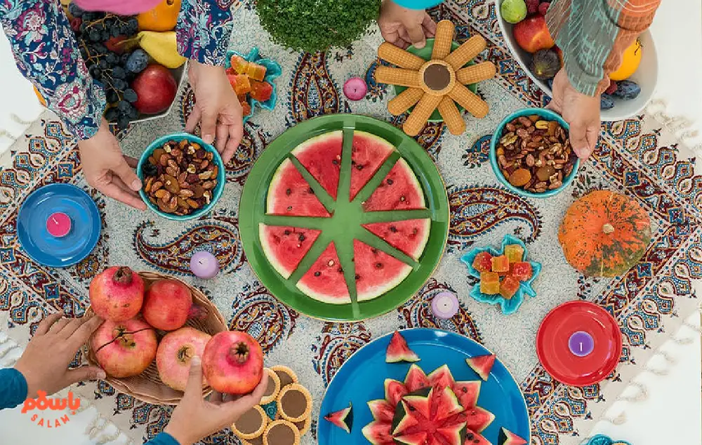 ایده میز شب یلدا ساده