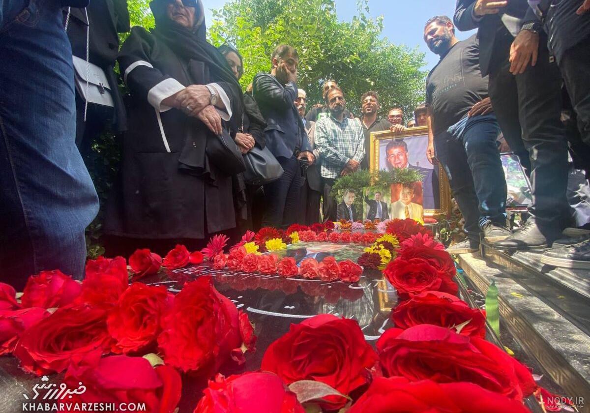 💙🖤🥺 من_آن_گلبرگ_مغرورم_ک_میمیرم_زبی_آبی 💙🖤🥺 من_آن_گلبرگ_مغرورم_ک_میمیرم_زبی_آبی