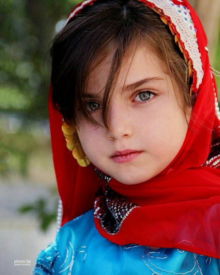 آشنایی با لباس محلی لری زنانه و مردانه (فیلی، بختیاری و لر جنوبی) - ستاره