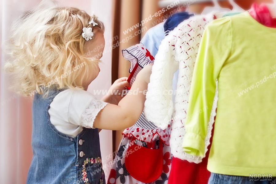 استایل بچه گانه دخترانه اسپرت؛ ایده‌هایی برای ترکیب لباس‌های رنگارنگ و راحت