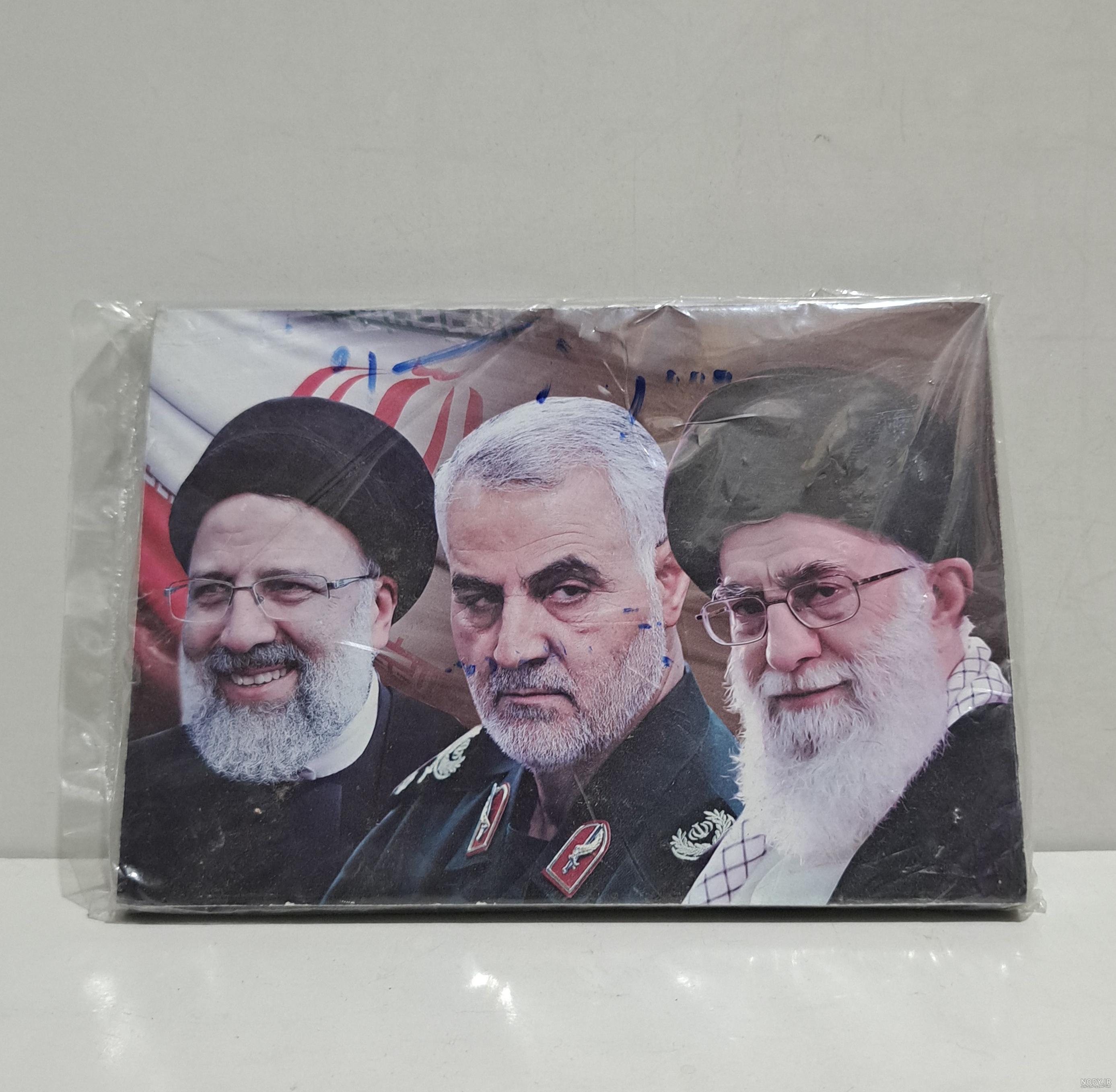 عکس رهبر با رئیسی و سردار سلیمانی