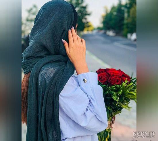 عکس فیک دست دختر و پسر تو ماشین