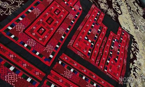 عکس لباس بلوچی رنگ قرمز