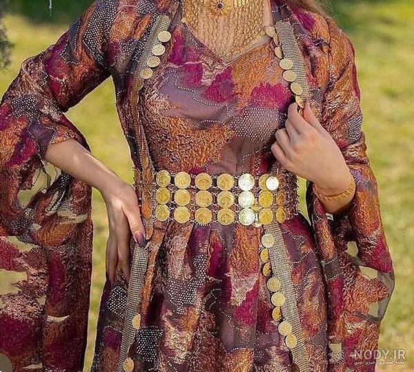 کمدا | قیمت و خرید لباس محلی کُردی دخترانه رنگ قرمز و طلایی و مشکی سای