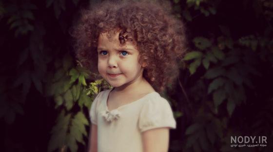 عکس پسر مو فرفری ۱۵ ساله