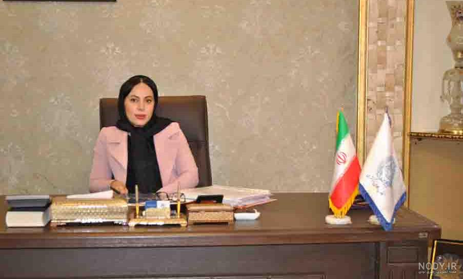 عکس خانم وکیل خارجی