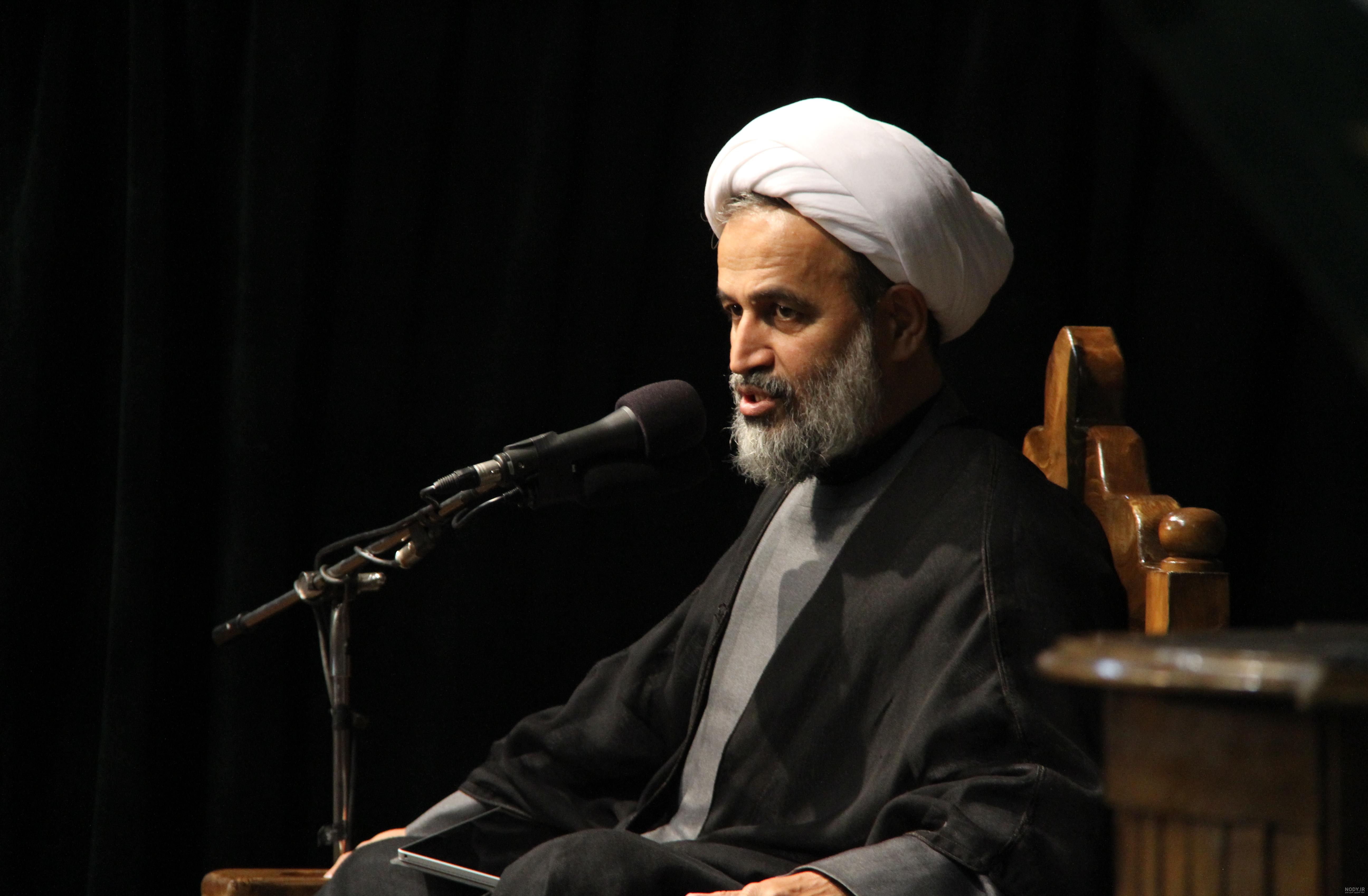 محمدجواد حاج‌علی‌اکبری - ویکی‌پدیا، دانشنامهٔ آزاد