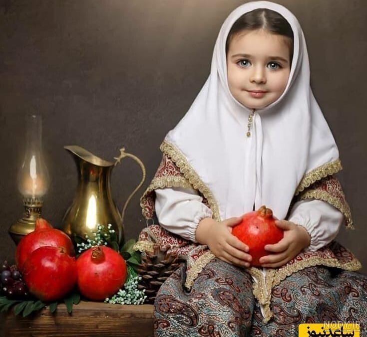 عکس دختر شب یلدایی