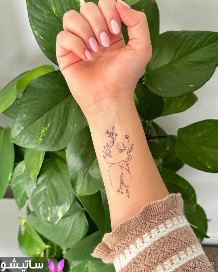طرح تاتو مینیمال برای مچ پا