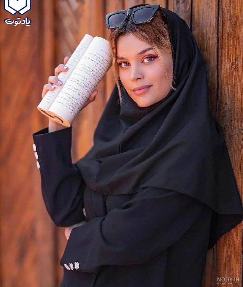 ۹۹ ژست عکاسی دخترانه دانشجویی 👩🏻‍🎓 • آموزش عکاسی یادتوت