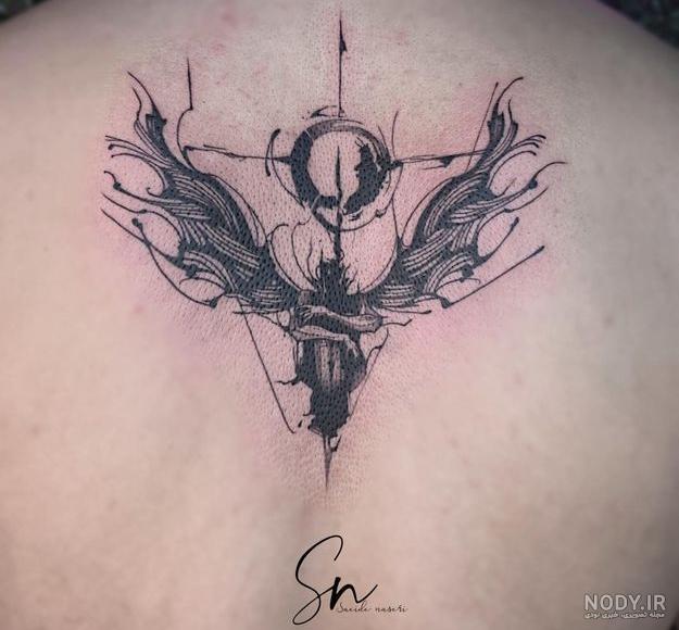 تاتو کارما روی دست تاتو کارما روی دست