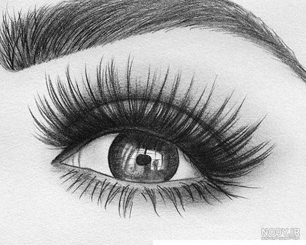عکس طراحی ساده با مداد چشم