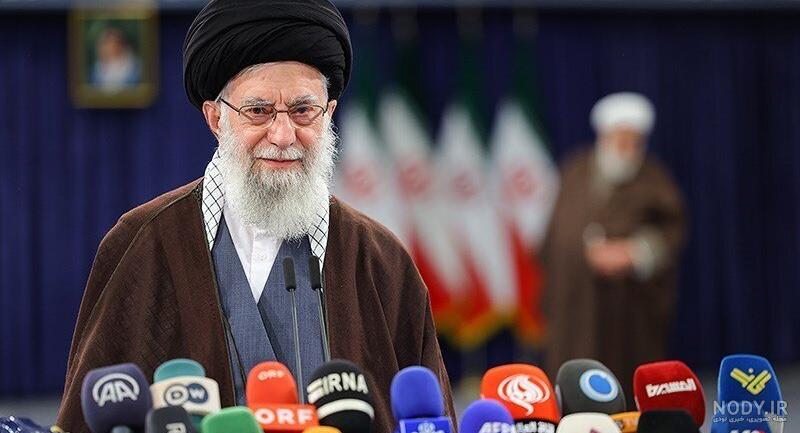 عکس رهبر انقلاب در حال رای دادن