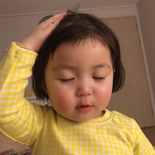 عکس بچه کره ای بامزه