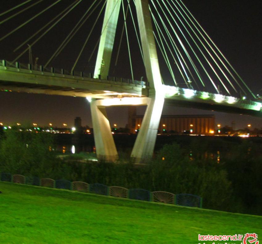 عکس پل سفید اهواز در شب