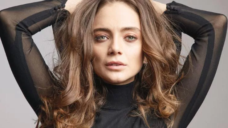 عکسهای سنا در فیلم گودال
