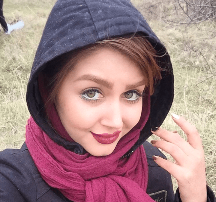 بیوگرافی کامل ستایش موسوی بازیگر و همسرش + عکس های جدید و آثار