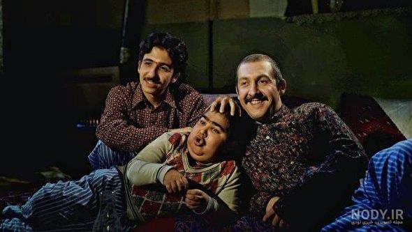 بازیگر نقش جعفر در "نوروز رنگی": داروهای رماتیسم مفصلی روی قدّم تأثیر منفی  گذاشت/ از رضا عطاران خواسته ام نقشی به من بدهد+ فیلم - تسنیم