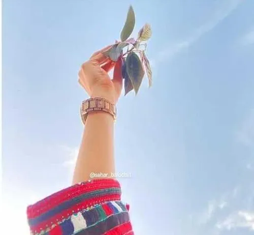 عکس دخترانه بلوچی باکلاس