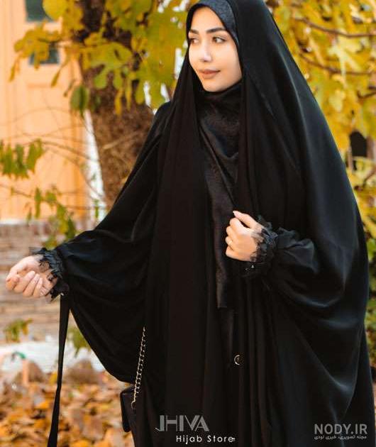 عکس دختر با مقنعه مشکی