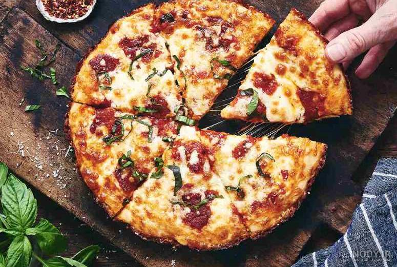 طرز تهیه پیتزا خانگی ساده بدون فر، با فر و داخل توستر - بلاگ اسنپ فود طرز تهیه پیتزا خانگی ساده بدون فر، با فر و داخل توستر - بلاگ اسنپ فود