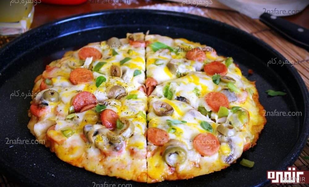 نحوه پخت پیتزا در فر گاز + دما و زمان مناسب طرز تهیه نحوه پخت پیتزا در فر گاز + دما و زمان مناسب طرز تهیه