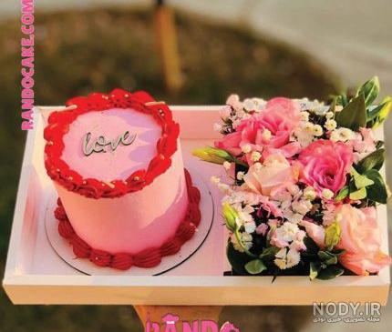 ایده عکس با گل و کیک